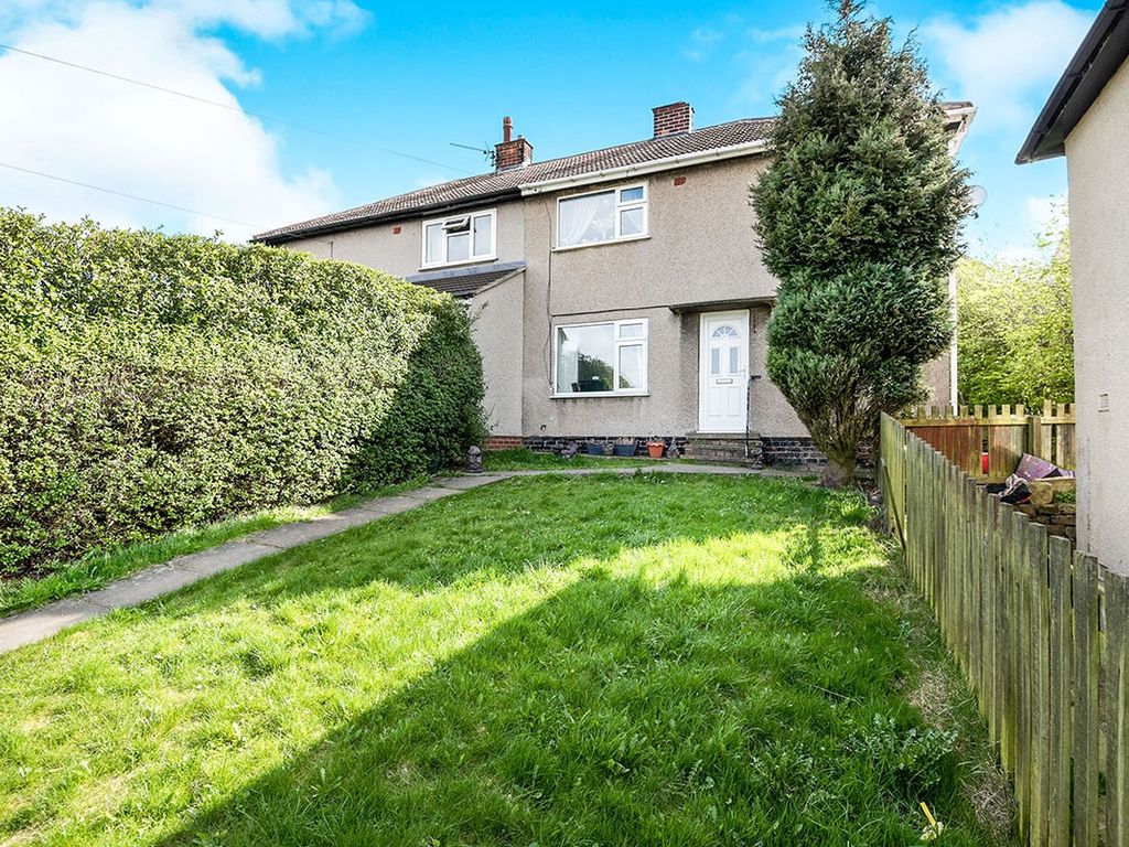 3 bed semidetached house to rent in Houfton Road, Bolsover