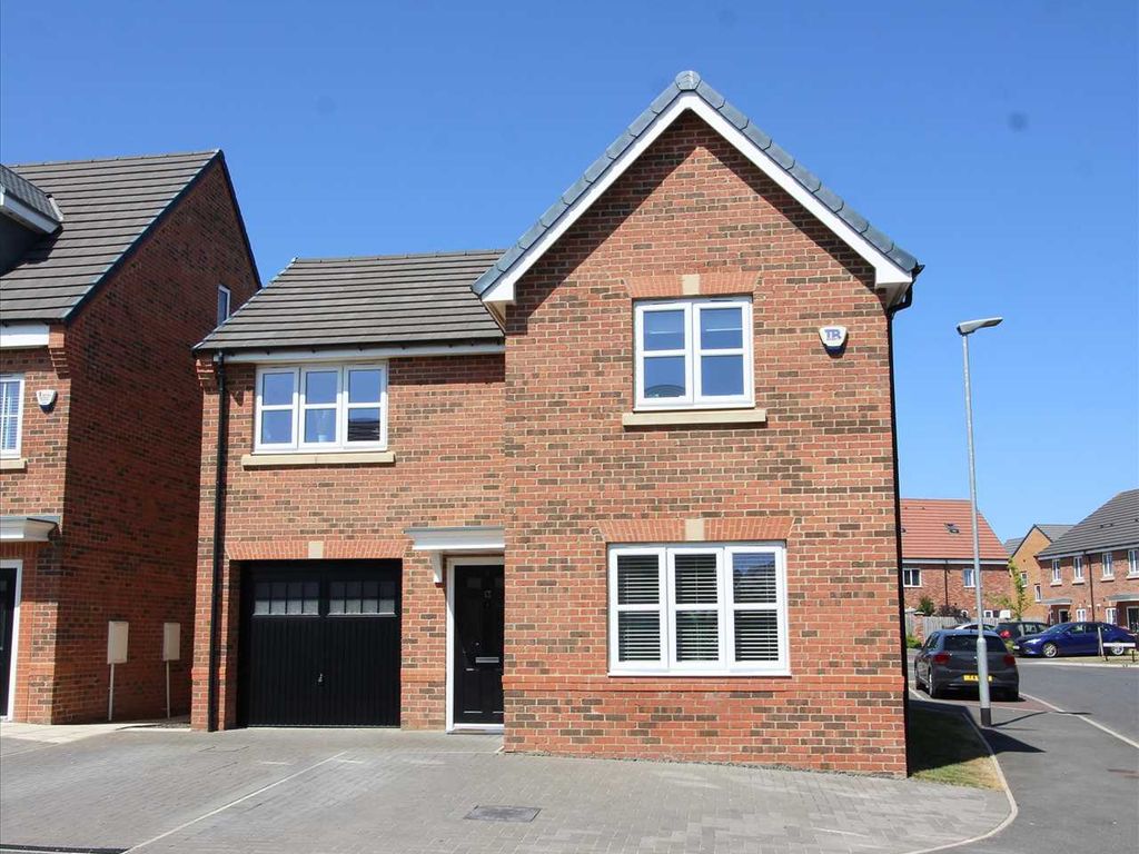 3 bed detached house for sale in Merganser Crescent, Barley Meadows