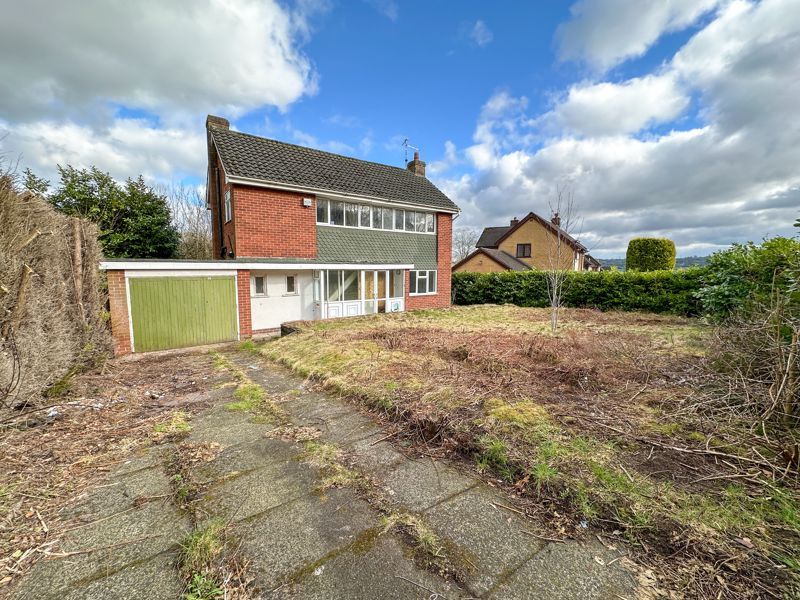 3 bed detached house for sale in Hillswood Drive, Endon, Staffordshire
