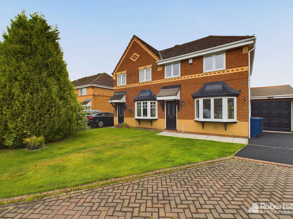 3 bed semidetached house to rent in Woodburn Grove, Penwortham, Preston PR1, £895 pcm Zoopla