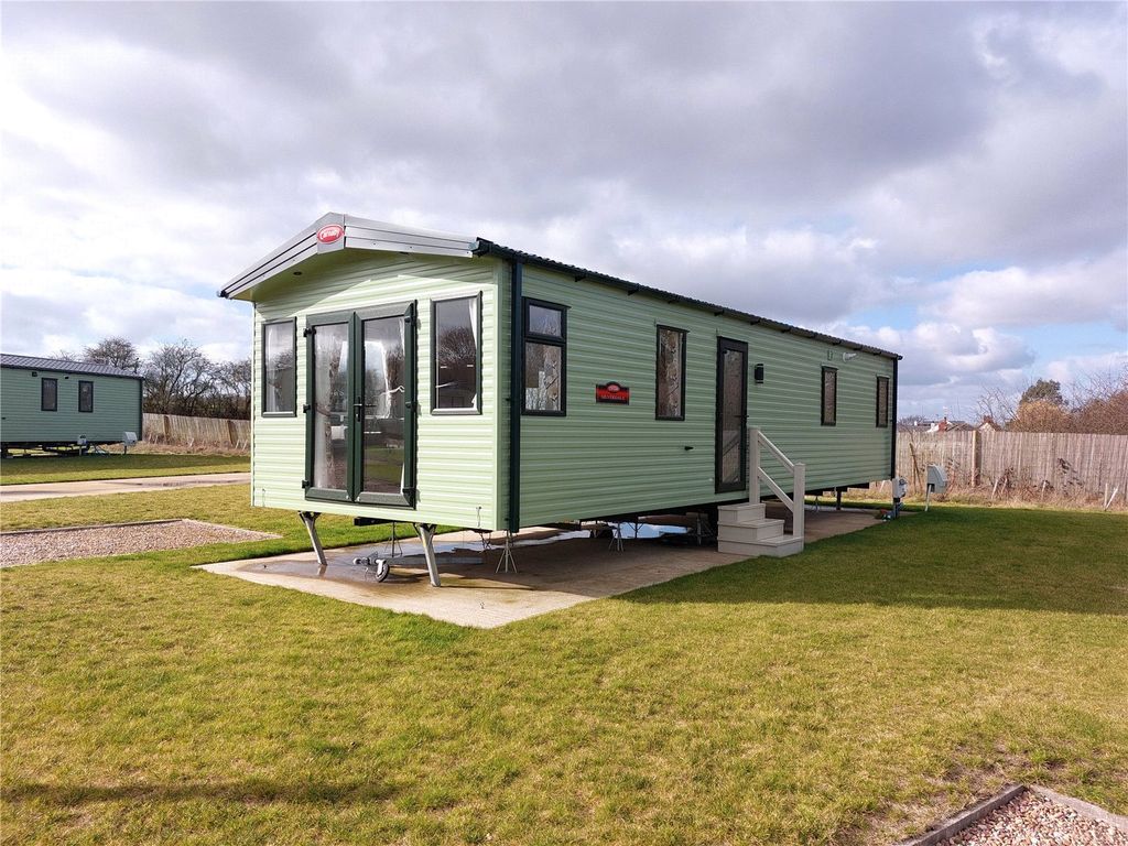 New home, 2 bed property for sale in Silverhill Woodland Retreats