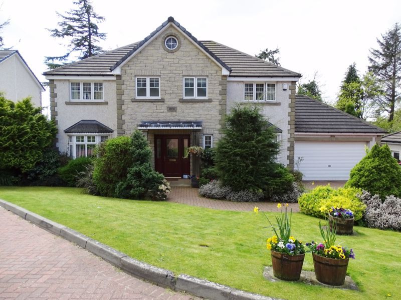 5 bed detached house for sale in Inglewood Gardens, Alloa FK10, £