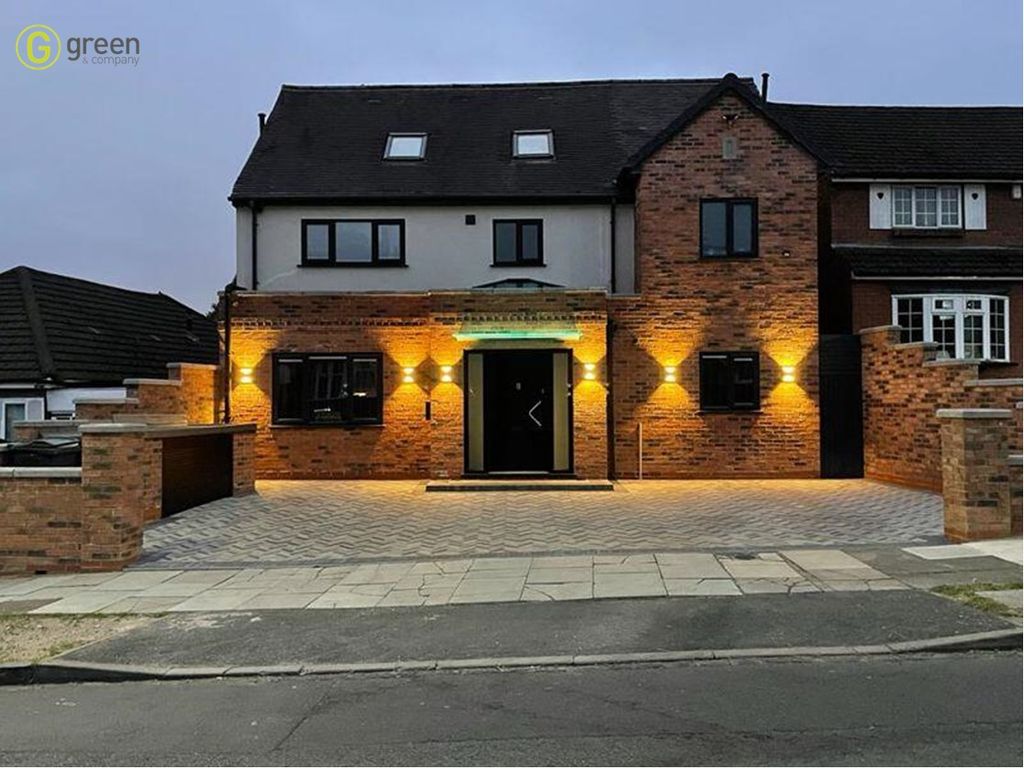 5 bed detached house for sale in Berwood Farm Road, Wylde Green, Sutton