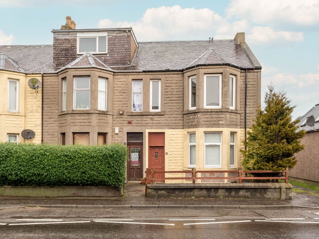 2 bed flat for sale in Dunfermline Road, Crossgates, Cowdenbeath KY4, £