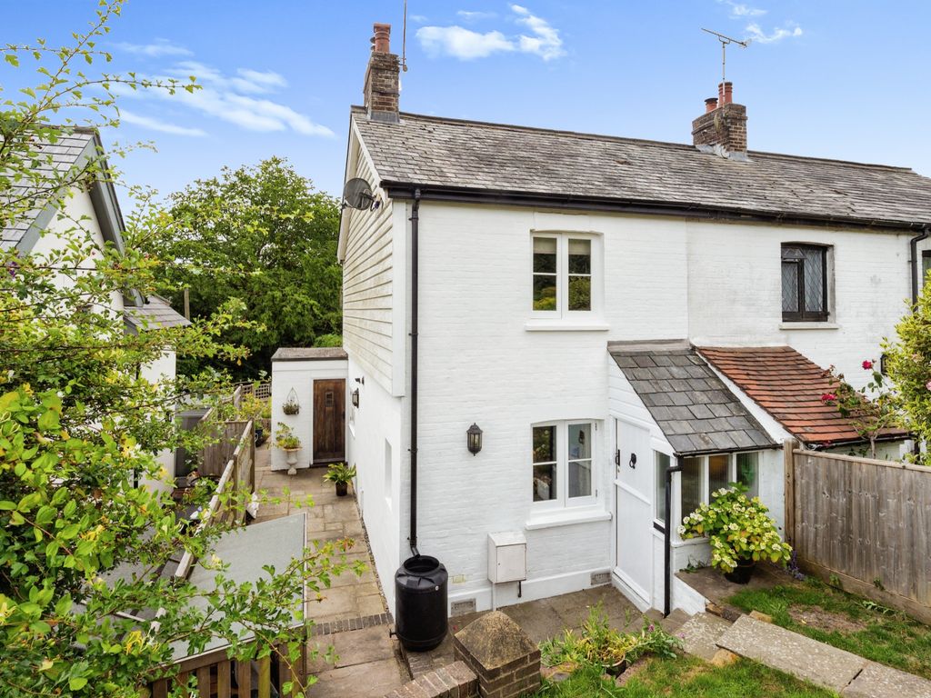 2 bed semidetached house for sale in Heathfield Road, Burwash Weald