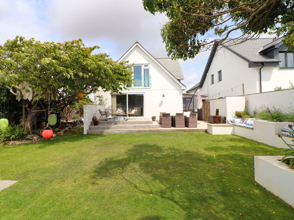 6 bed detached house for sale in Harlyn Road, St Merryn PL28 Zoopla