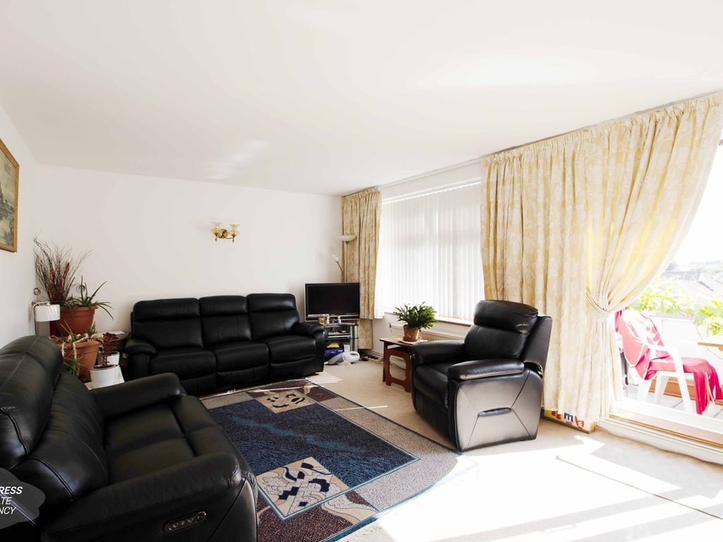 Gladstone Parade, London NW2  