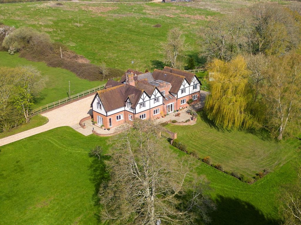 6 bed property for sale in Sandleheath, Fordingbridge SP6 Zoopla