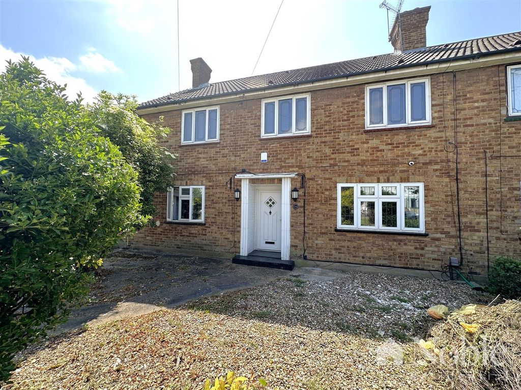 2 bed to rent in New Zealand Way, Rainham RM13 Zoopla