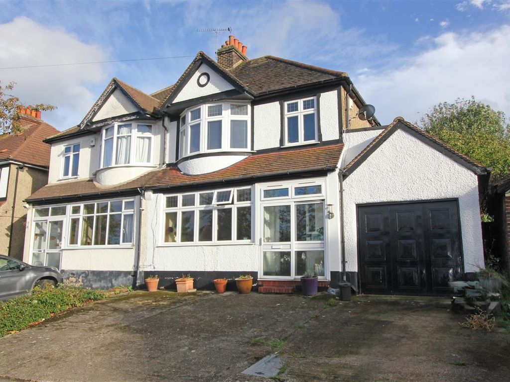 3 bed semidetached house for sale in Norman Avenue, South Croydon CR2