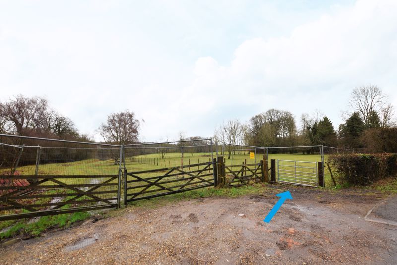 Land to rent in Main Road, Knockholt, Sevenoaks TN14, £650 pcm Zoopla