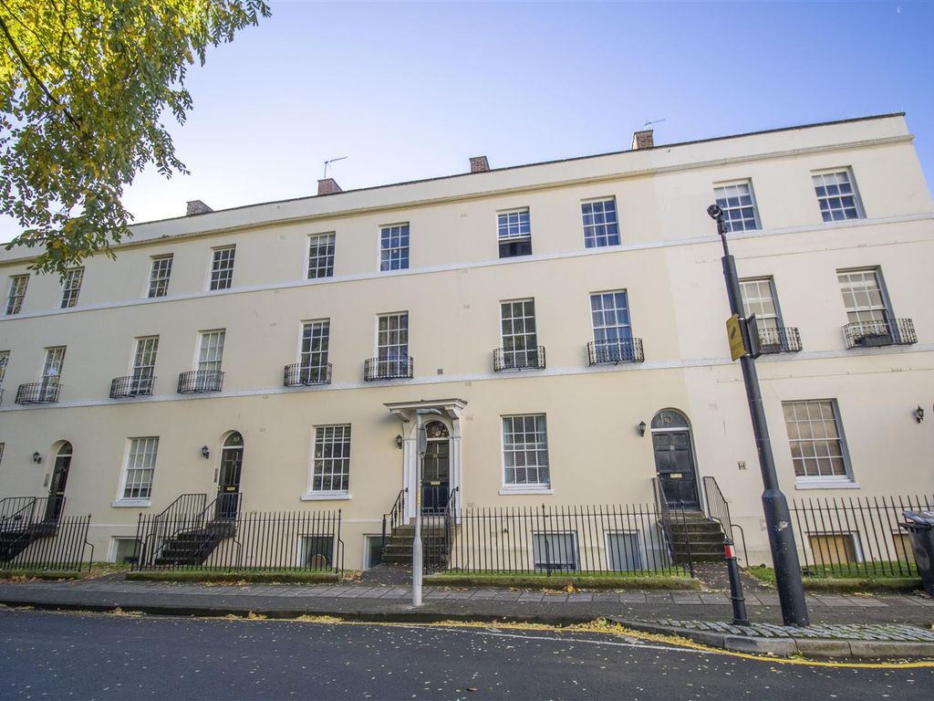 1 bed flat for sale in Brunswick Square, Gloucester GL1 Zoopla