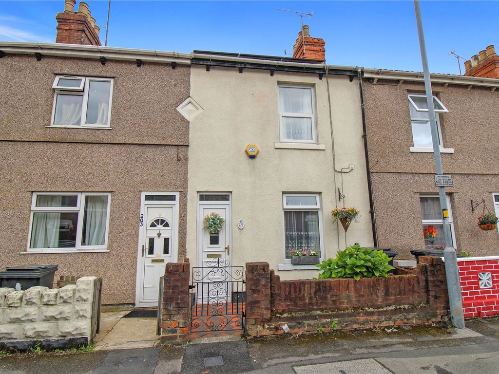 2 bed terraced house for sale in Ferndale Road, Swindon, Wiltshire SN2 Zoopla