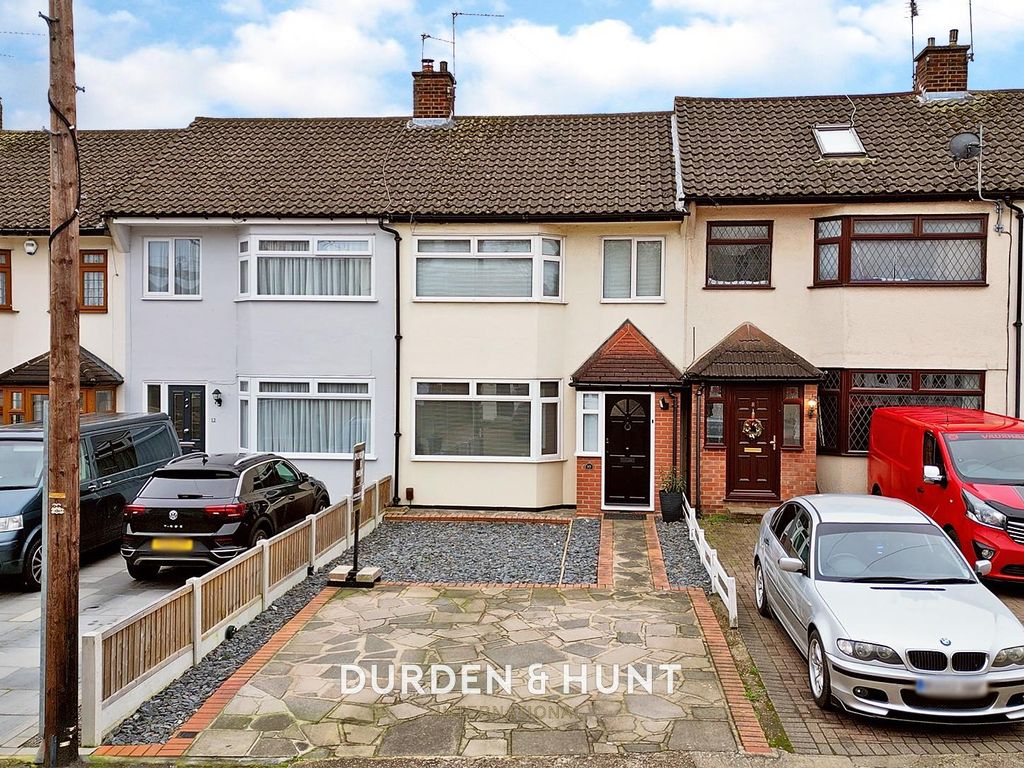 3 bed terraced house for sale in Pentire Close, Upminster RM14, £450,000 Zoopla