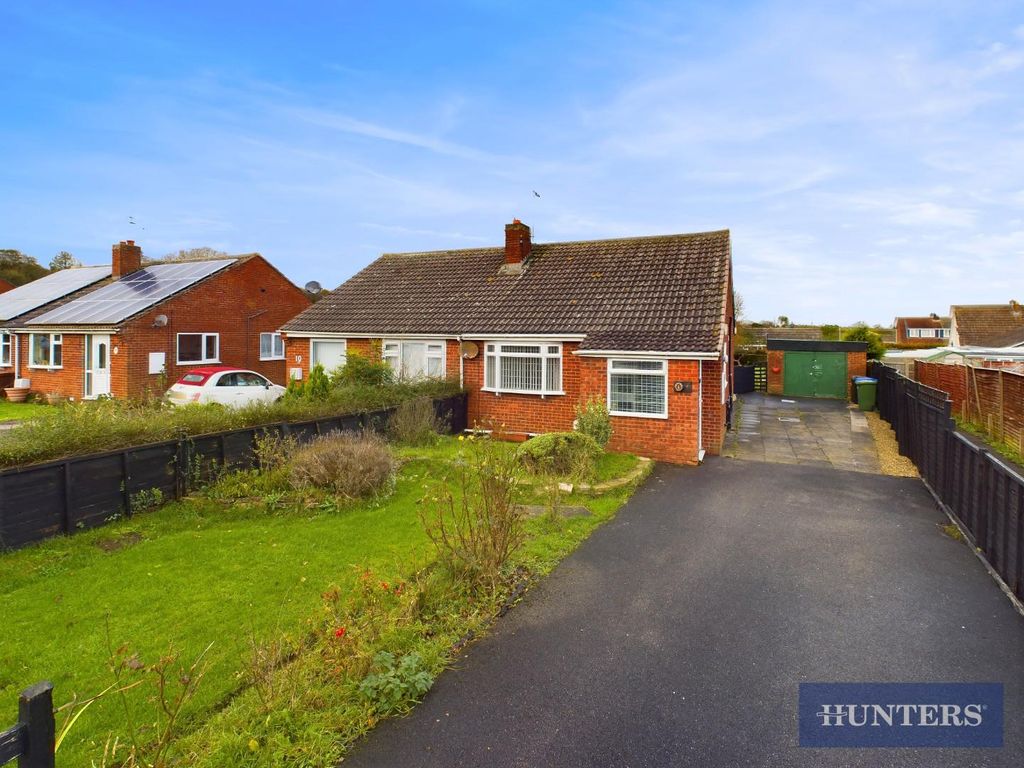 2 bed semidetached bungalow for sale in Sands Lane, Hunmanby, Filey