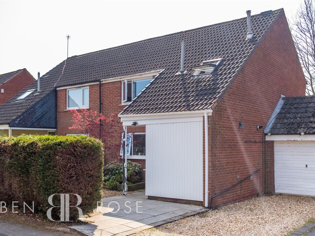 3 bed semidetached house for sale in Homestead, Bamber Bridge, Preston