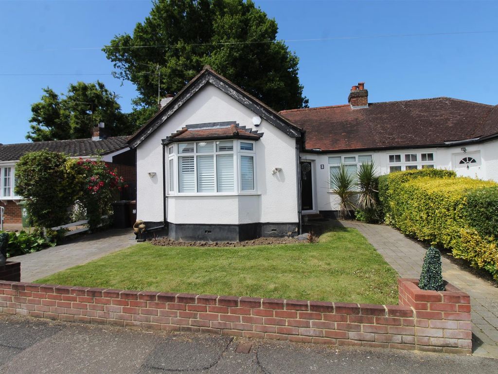 2 bed semi-detached bungalow for sale in Oakmere Close, Potters Bar EN6 ...