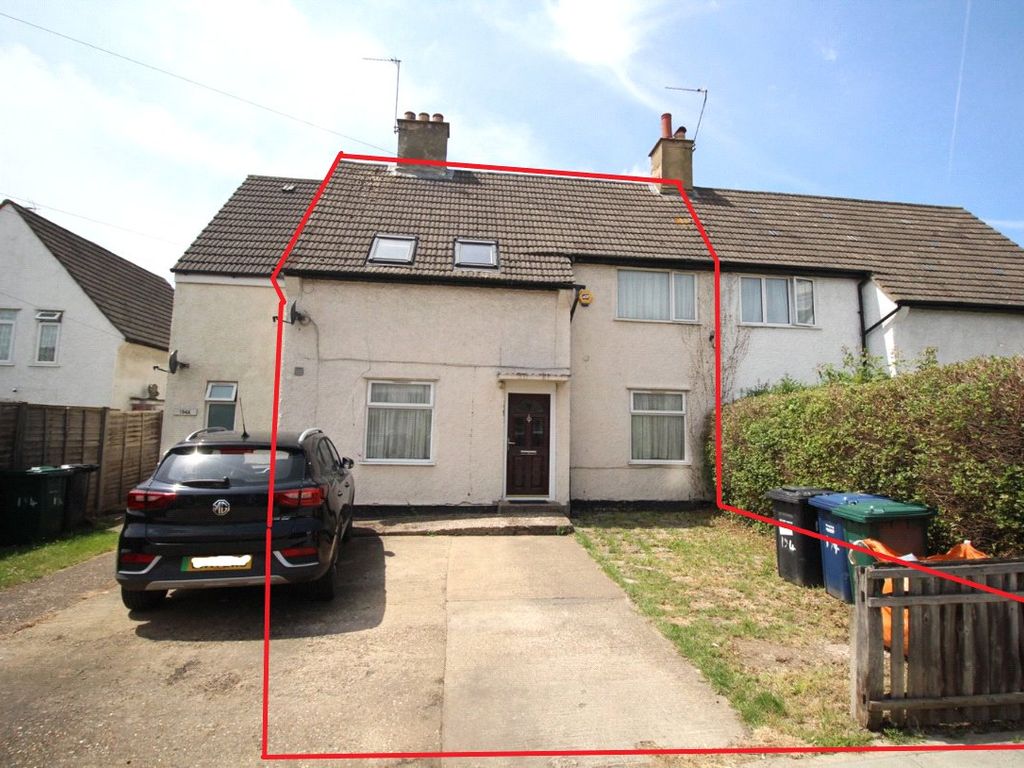 4 bed terraced house for sale in East Road, East EN4 Zoopla