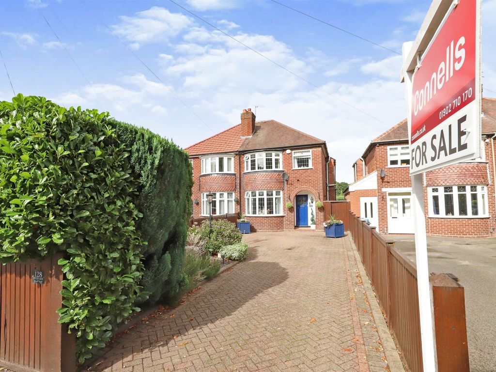 3 bed semidetached house for sale in Sneyd Lane, Essington, Wolverhampton WV11 Zoopla