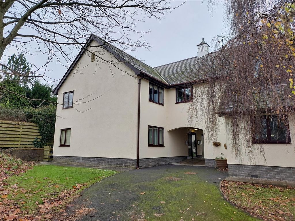 1 bed flat to rent in Cardiff Road, Cowbridge CF71, £600 pcm Zoopla