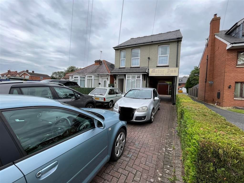 4 bed property to rent in Old Lode Lane, Solihull B92 Zoopla