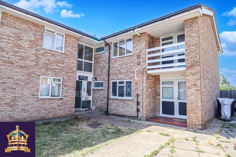 Church Parade, Canvey Island SS8  