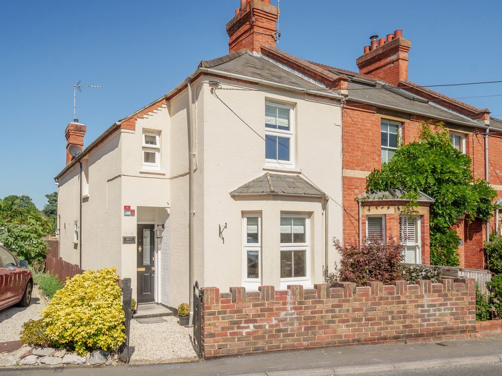 3 bed semidetached house for sale in Victoria Road, Ascot, Berkshire