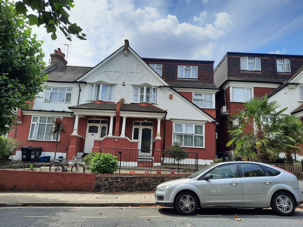 Ashtead Road, London E5  