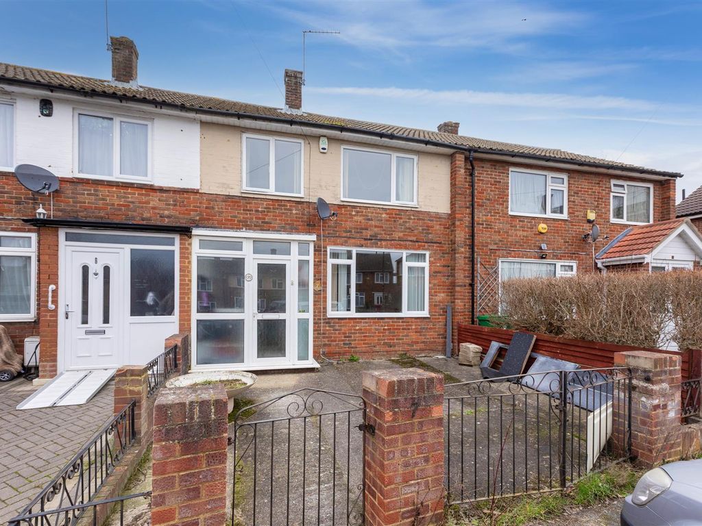 2 bed terraced house for sale in Lydsey Close, Slough SL2, £339,950