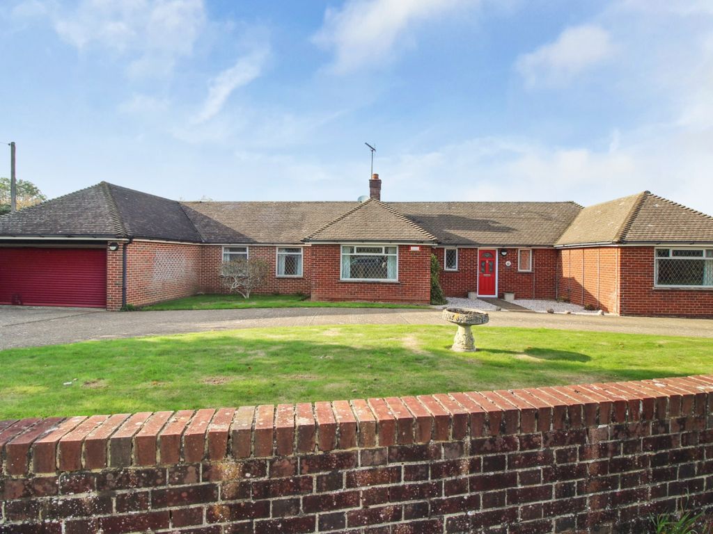 4 bed detached bungalow for sale in Lower Hardres, Canterbury CT4 Zoopla