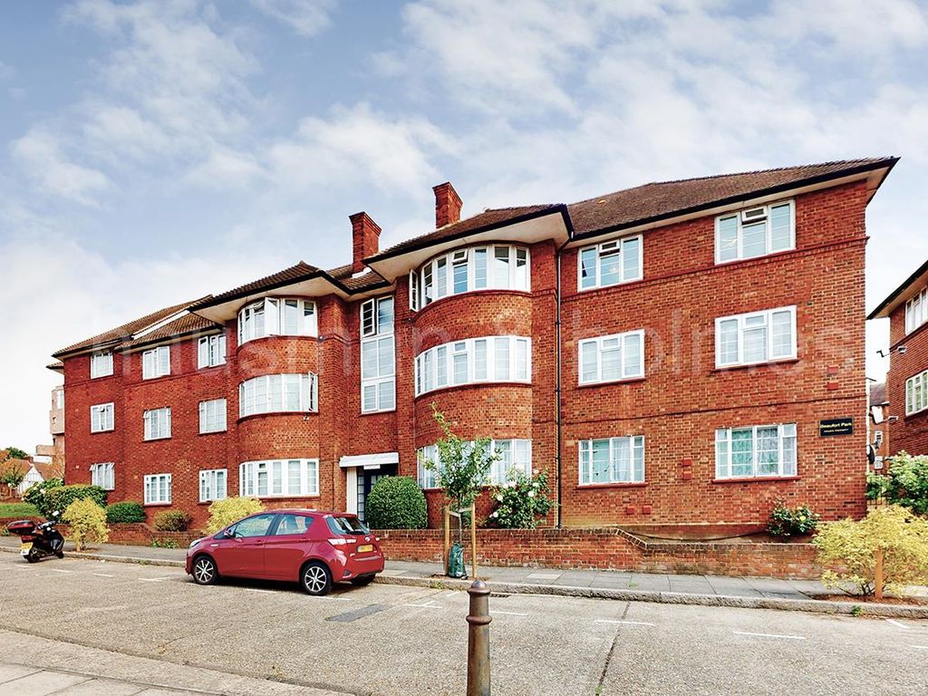 Beaufort Park, London NW11  