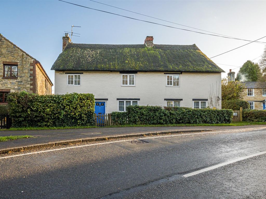 3 bed detached house for sale in Newton, Sturminster Newton DT10, £