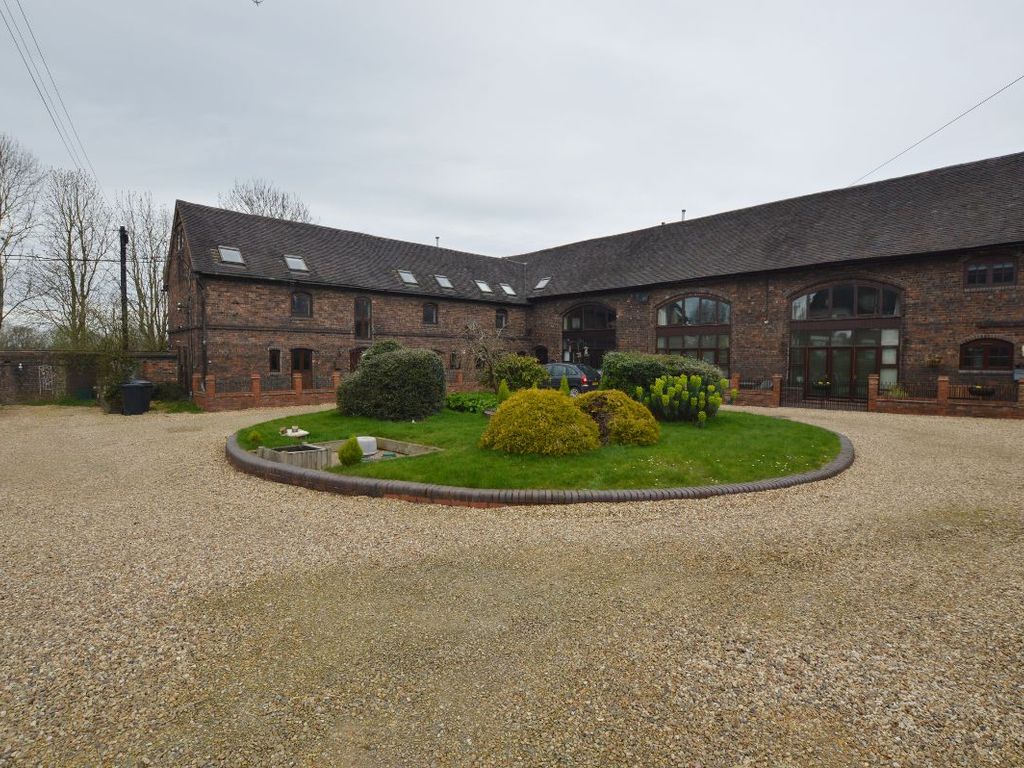 3 bed semidetached house to rent in The Stables, Bodymoor Green Farm