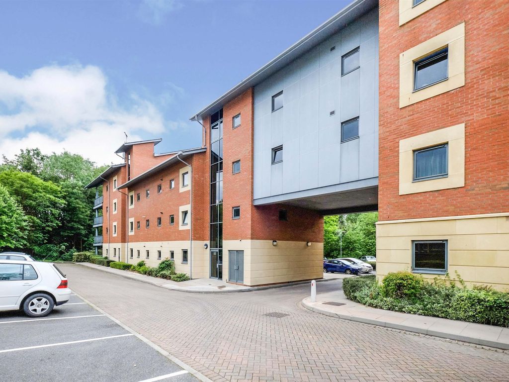 2 bed flat for sale in Bristol Road, Edgbaston, Birmingham B5 Zoopla