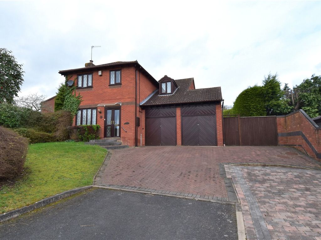4 bed detached house for sale in Shirley Jones Close, Droitwich