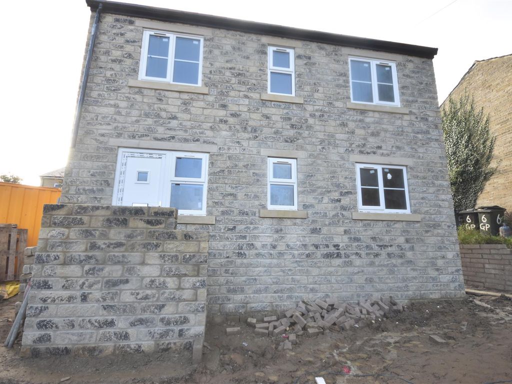 New home, 3 bed detached house for sale in Gladstone Place, Denholme