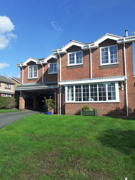 4 bed detached house for sale in Enstone Court, Clayton, Newcastle