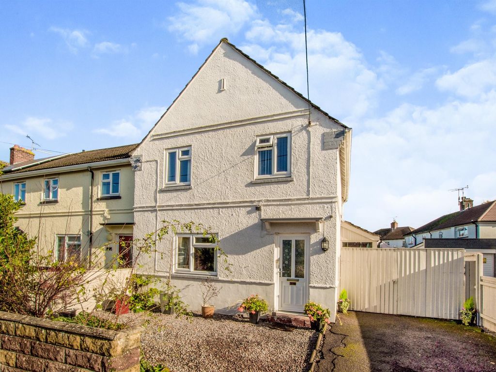 3 bed semidetached house for sale in Brook Crescent, Monmouth NP25