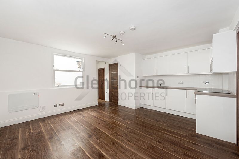 2 bed flat to rent in Dawes Road, Fulham SW6, £1,733 pcm Zoopla