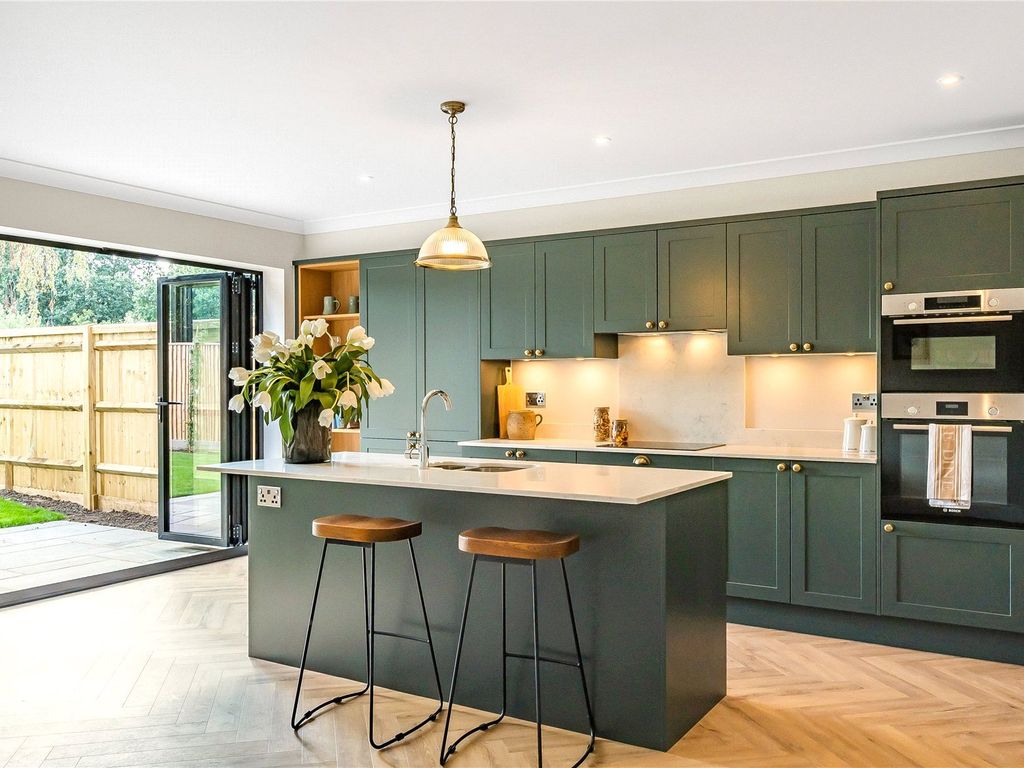 New home, 4 bed semidetached house for sale in Thames Ditton, Surrey