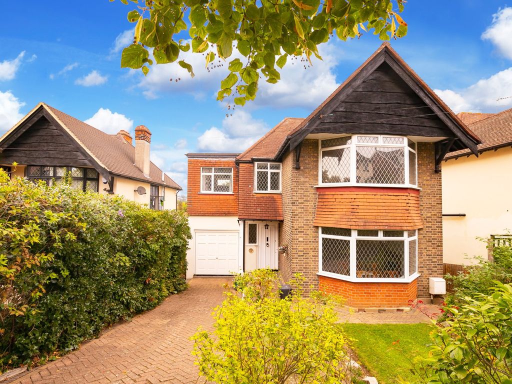 4 bed detached house for sale in Spring Grove, Loughton, Essex IG10
