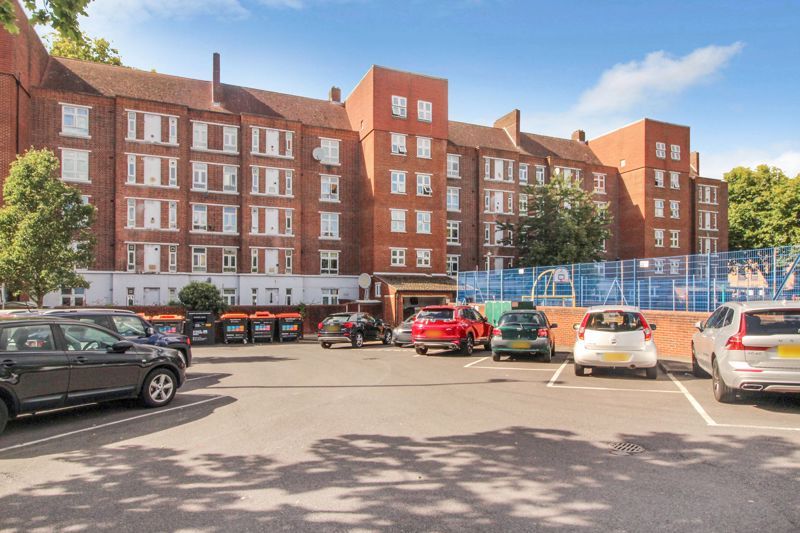 Nelson Mandela House, Cazenove Rd N16  