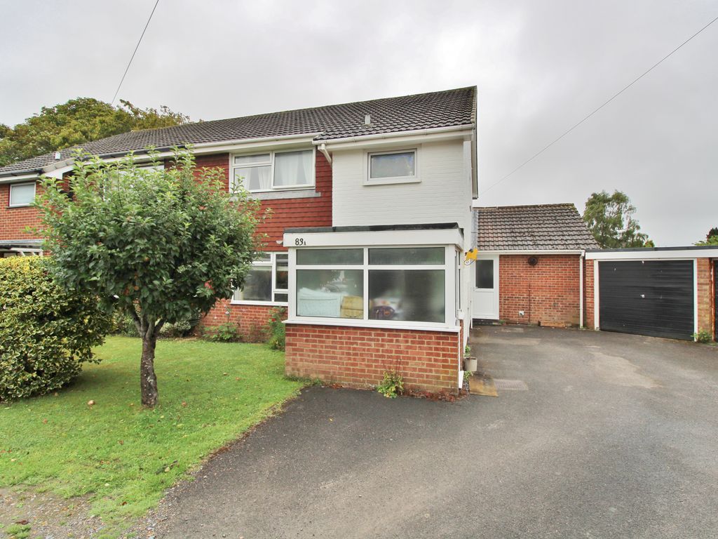 4 bed semidetached house for sale in Old Turnpike, Fareham PO16, £