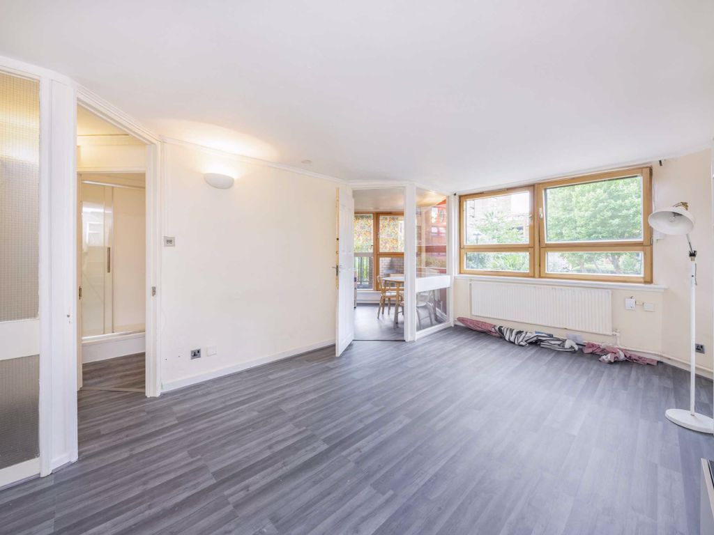 Berenger Walk, World's End Estate, London SW10  