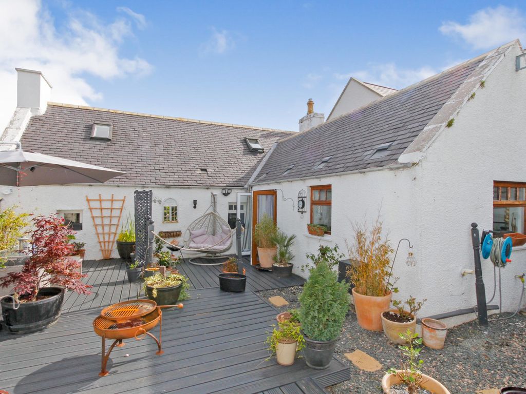 3 bed semidetached house for sale in Maxwell Street, Fochabers IV32