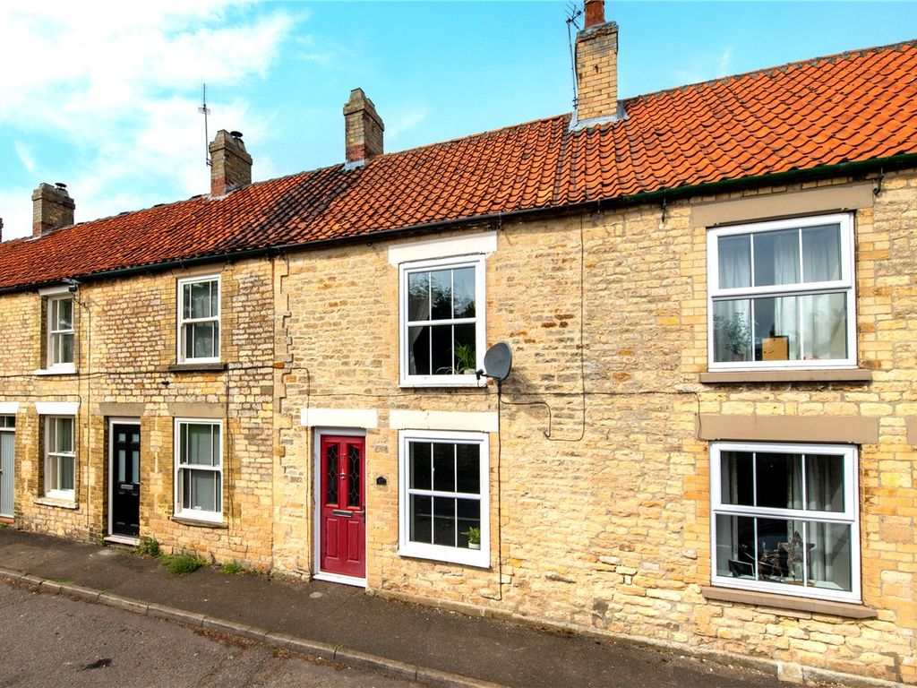 3 bed terraced house for sale in high street, leadenham, lincoln, lincolnshire ln5