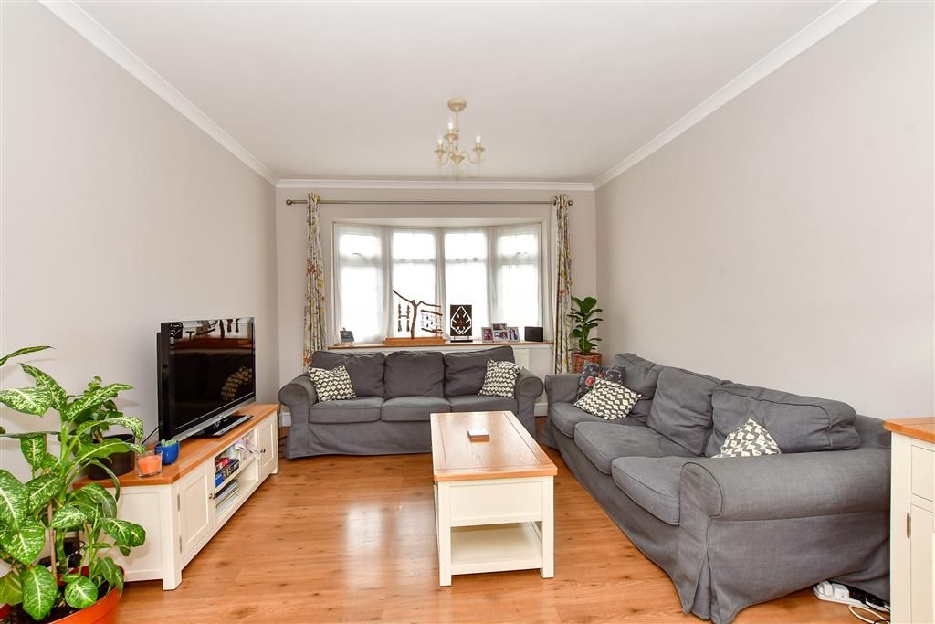 3 bed terraced house for sale in Douglas Avenue, London E17, £675,000