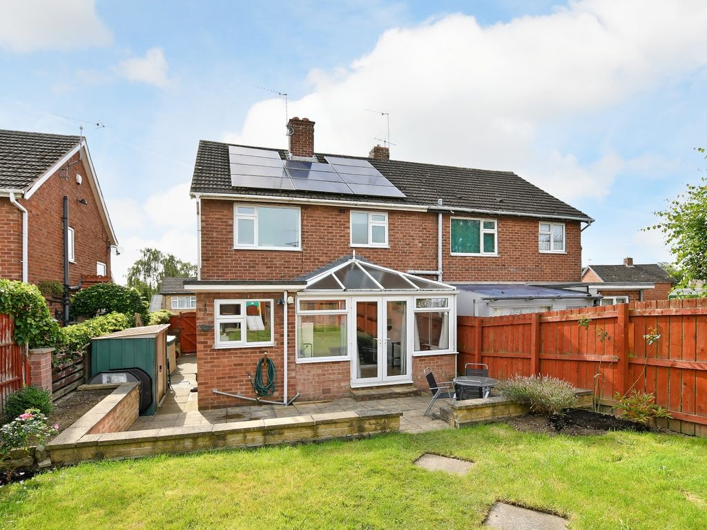 3 bed semidetached house for sale in Bodmin Way, Chesterfield