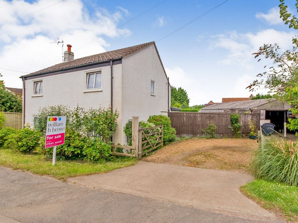 2 bed detached house for sale in Bunkers Hill, Wisbech St. Mary, Wisbech PE13 Zoopla