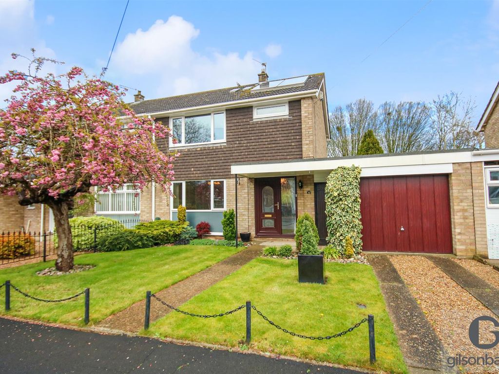 3 bed semidetached house for sale in Impala Close, Old Catton, Norwich
